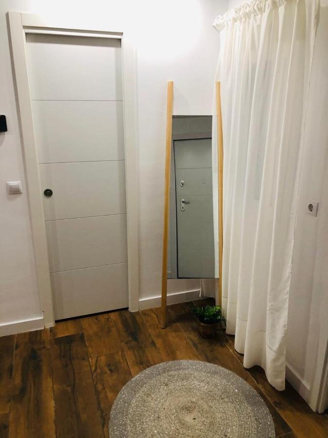 Wish Suite Remedios De Sevilla Seville Exterior photo